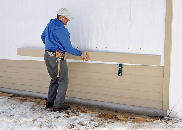 Best Composite Siding  in Montgomery, MN